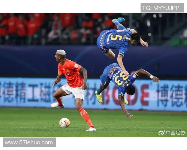 广州足球队在世锦赛中的崛起与挑战历程全景回顾 广州足球队在世锦赛中的崛起与挑战历程全景回顾