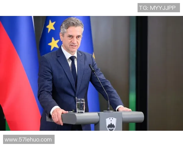 足球明星巴勒斯坦站队引发全球关注与讨论的背后故事