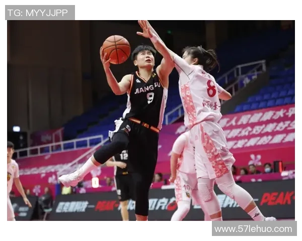 广州排球队以67分稳居邀请赛积分榜首位展现强劲实力